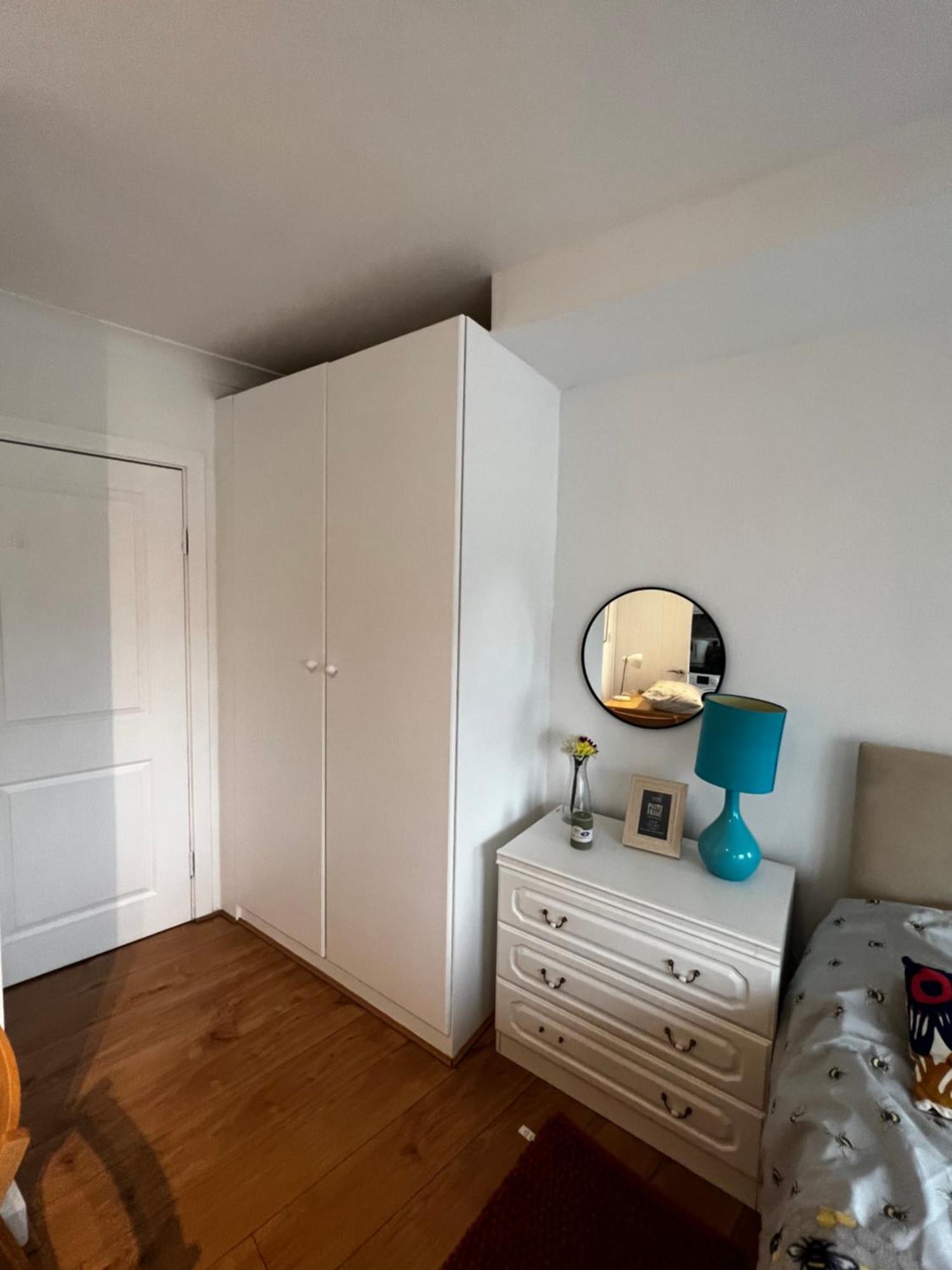 Апартаменты Flat In Лондон Экстерьер фото